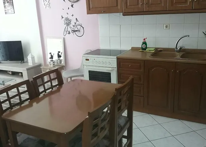 Dimos Apartment *
