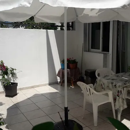 Dimos Apartmán